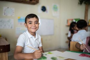 التعليم أمل الأطفال في المخيمات السورية