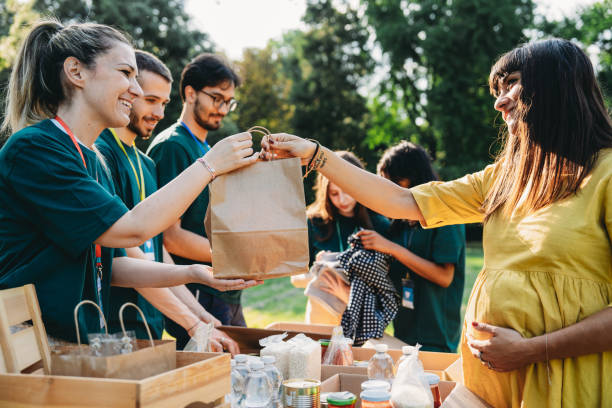 جمعية خيرية لدعم الفقراء